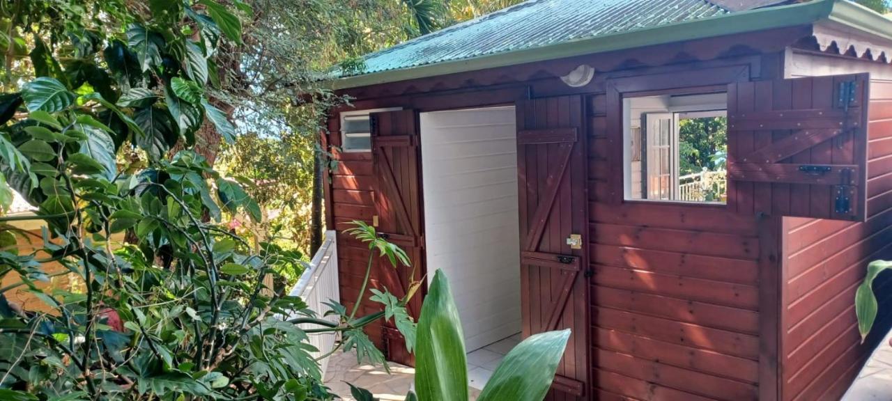 Gite Mamour - Charmant Petit Bungalow A Decouvrir Baillif Exteriér fotografie